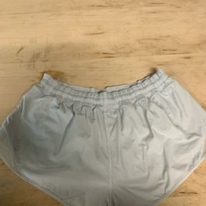 Lululemon Hotty hot 2.5